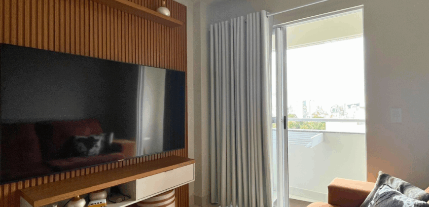 Apartamento no Ed. Volpago