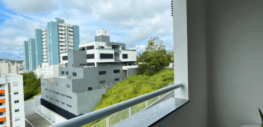 Apartamento no Ed. Volpago