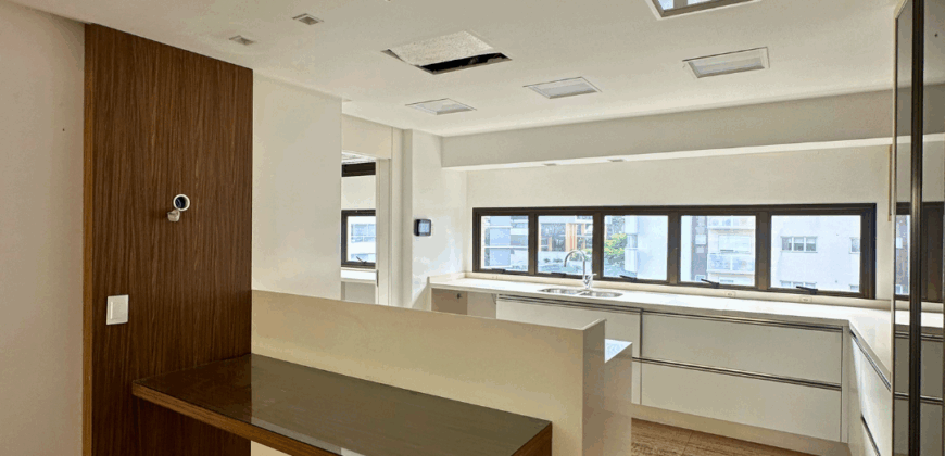 Apartamento no Ed. Mansões Britania