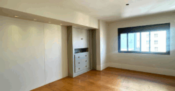 Apartamento no Ed. Mansões Britania