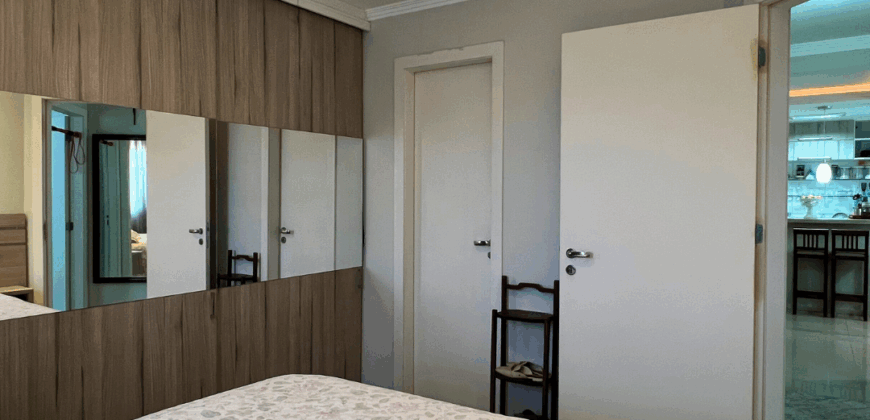 Apartamento no Ed. Piazza Navona