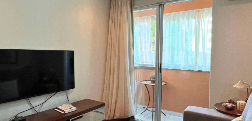 Apartamento no Ed. Piazza Navona